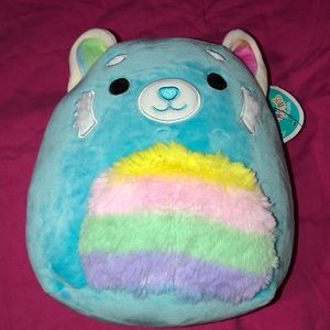 8” Vanessa the Squishmallow